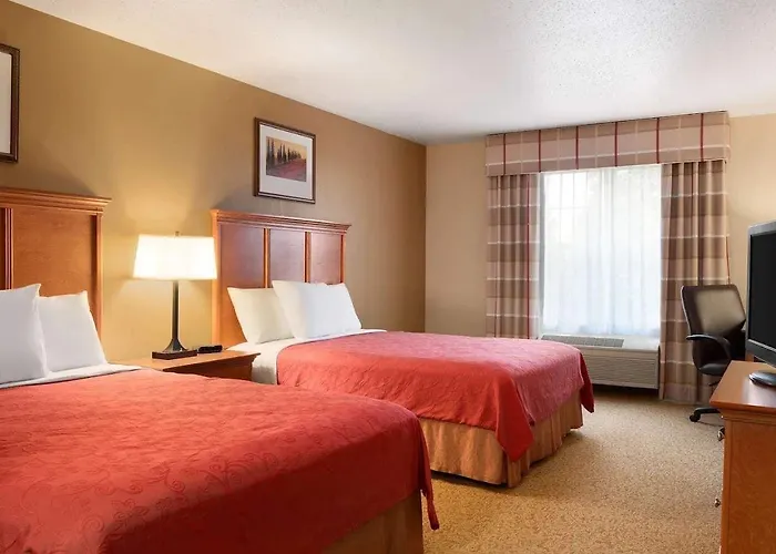 Hotel Country & By Radisson, Sycamore, Il Sycamore